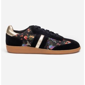 Johnny was dreamer floral sneakers